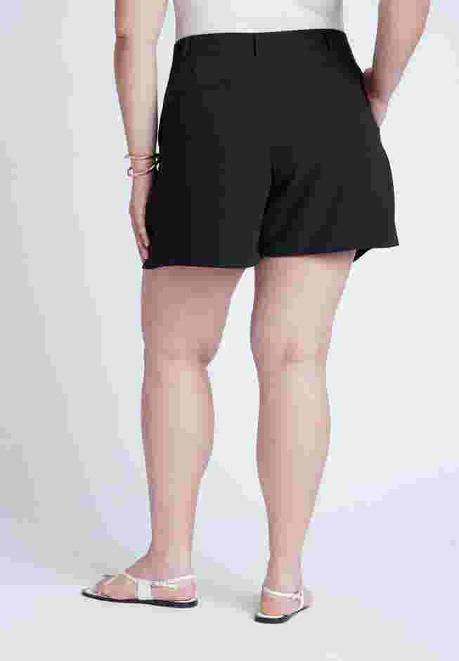 The Fluid Crepe Short image number 2