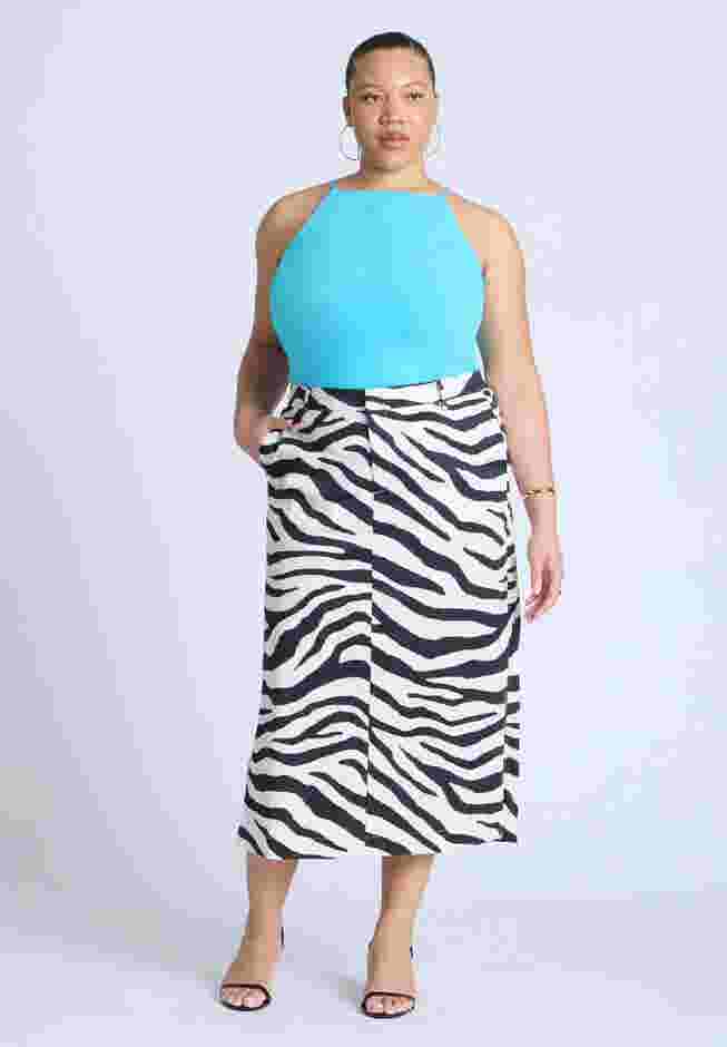 Square Neckline Tank image number 3