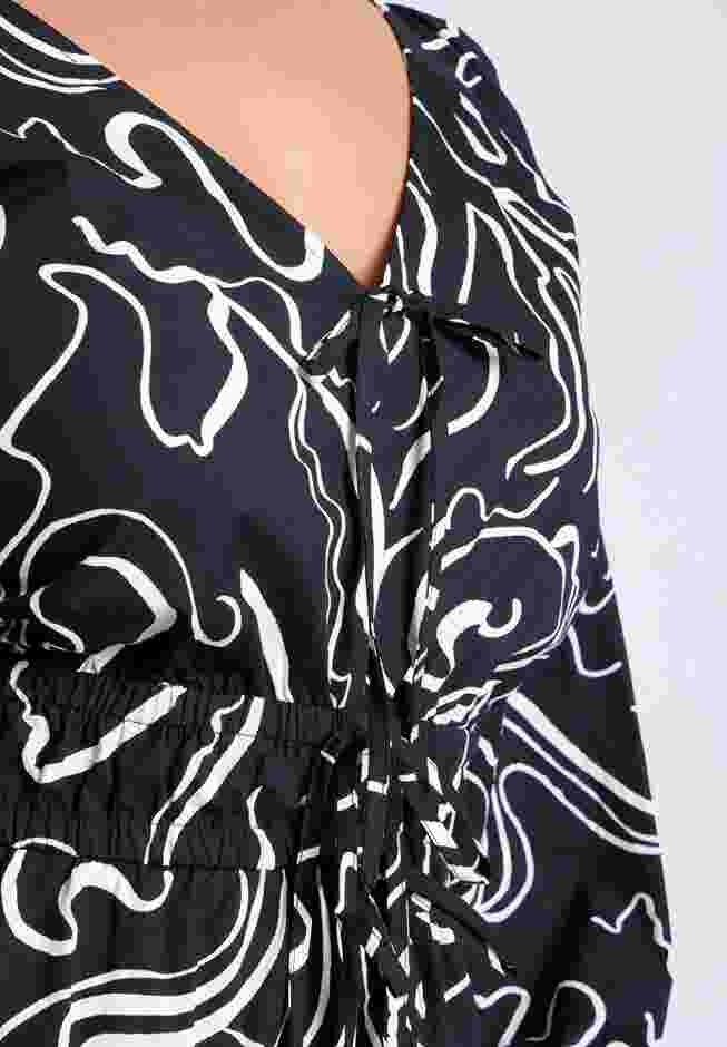 Printed V Neck Maxi Dress image number 3