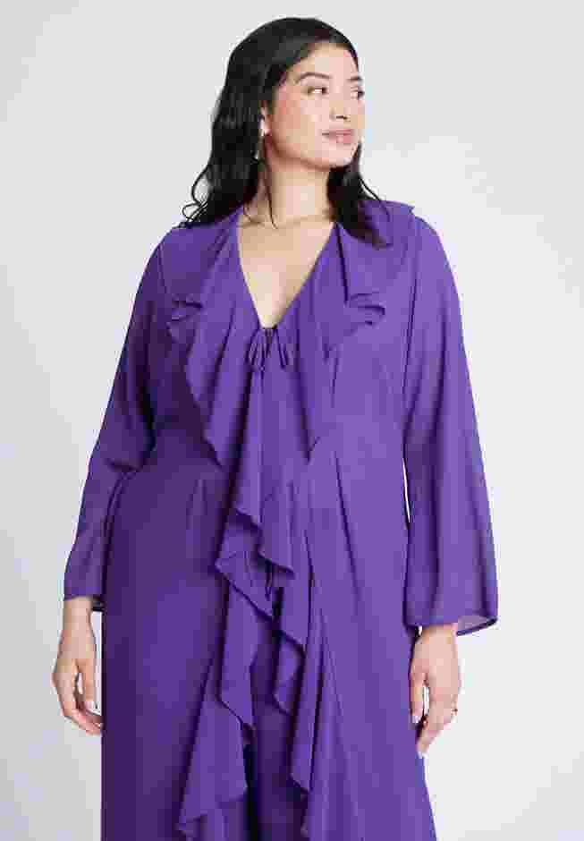 Dramatic Ruffle Duster image number 2