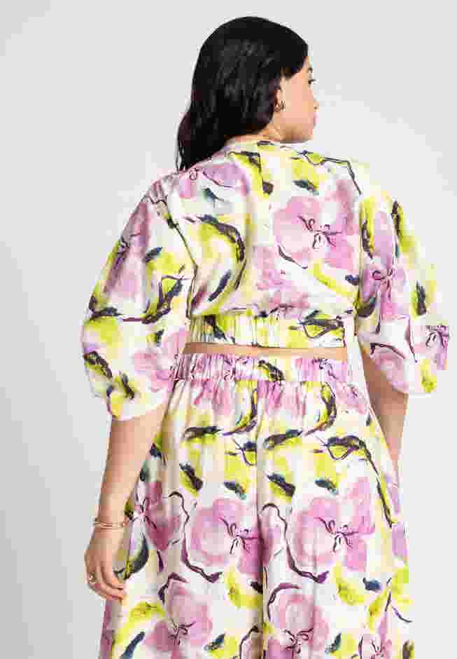 Puff Sleeve Tie Front Crop Top image number 1