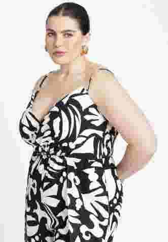 Split Pant Jumpsuit image number 3