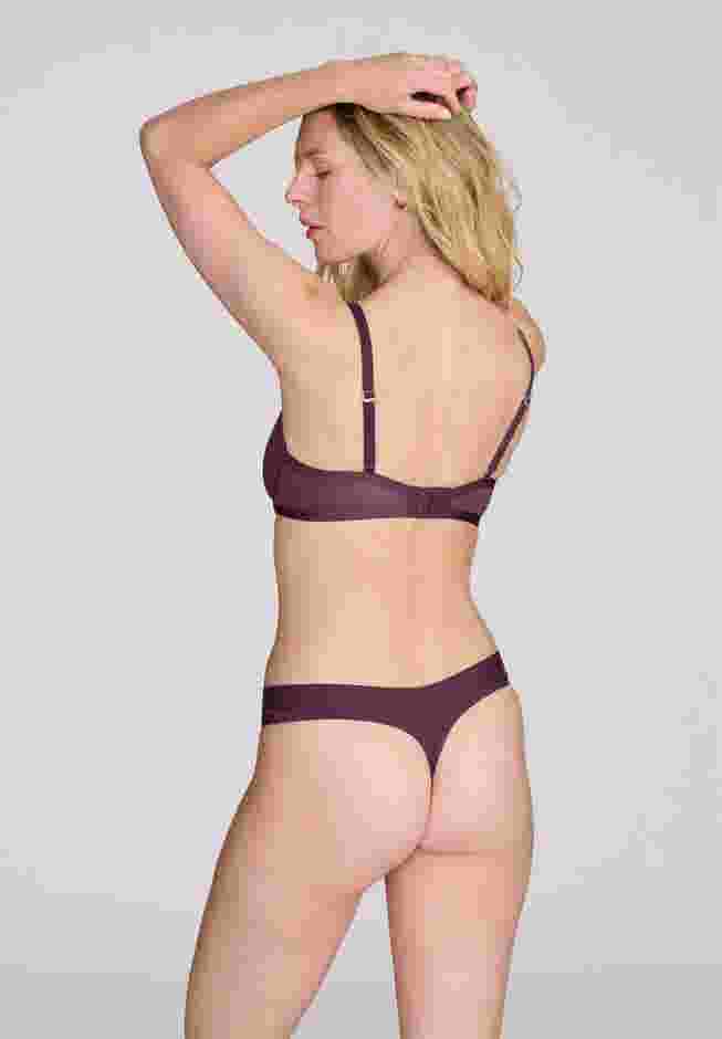 The Demi - Spacer image number 3