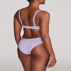 The Demi - Spacer image number null