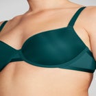 The Demi - Spacer image number null