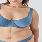 The Scoop - Micro image number null