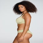 The Scoop - Micro image number null