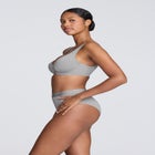 The Scoop - Micro image number null