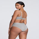 The Scoop - Micro image number null