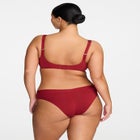 The Scoop - Micro image number null