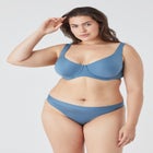 The Scoop - Micro image number null