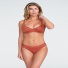 The Scoop - Micro image number null