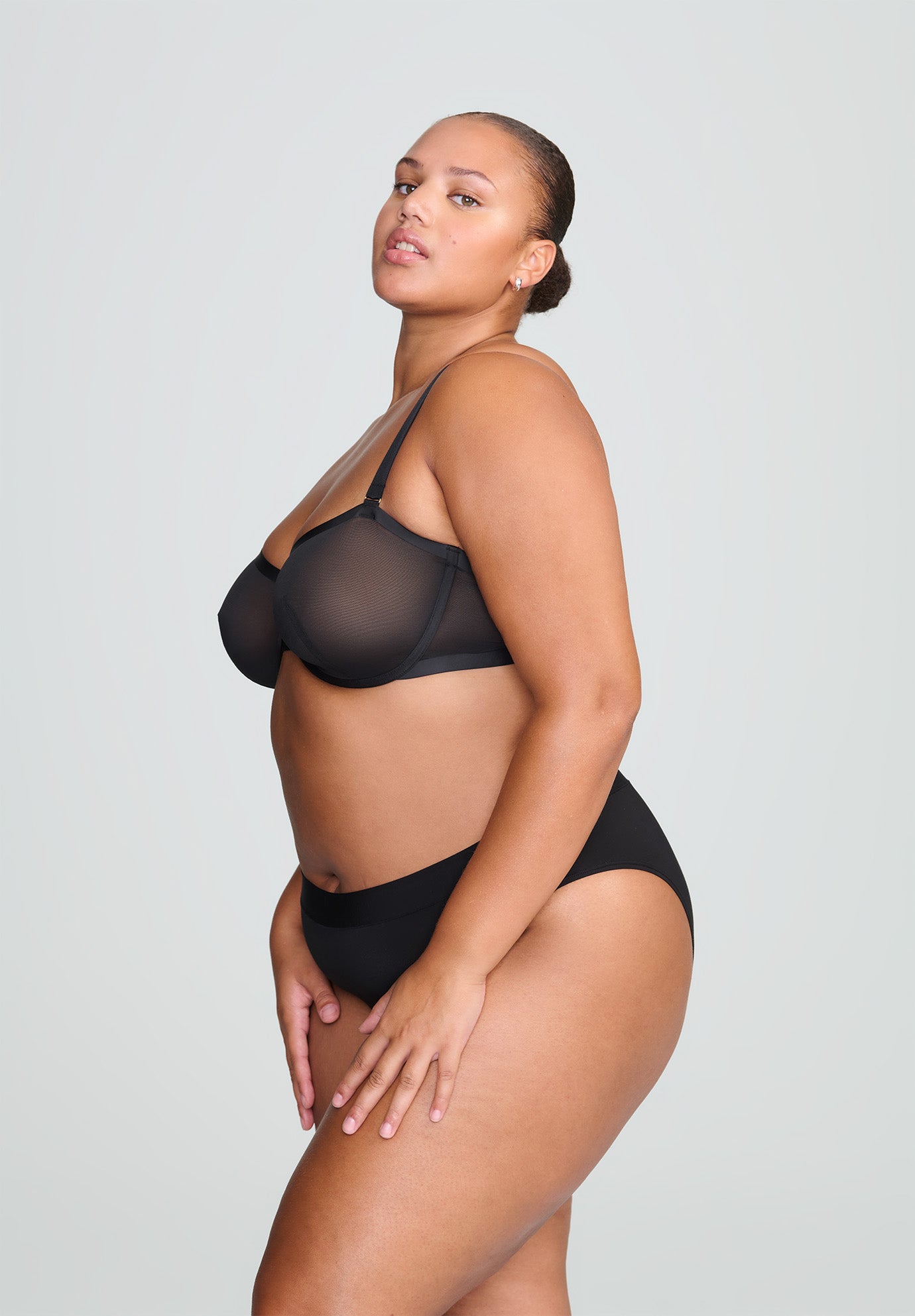 The Balconette - Mesh image number 2