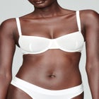 null image number null