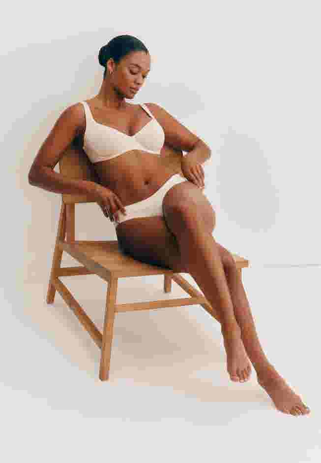The Bikini - Modal image number 3