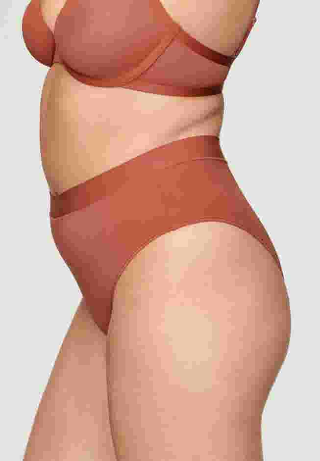 The Highwaist - Modal image number 3