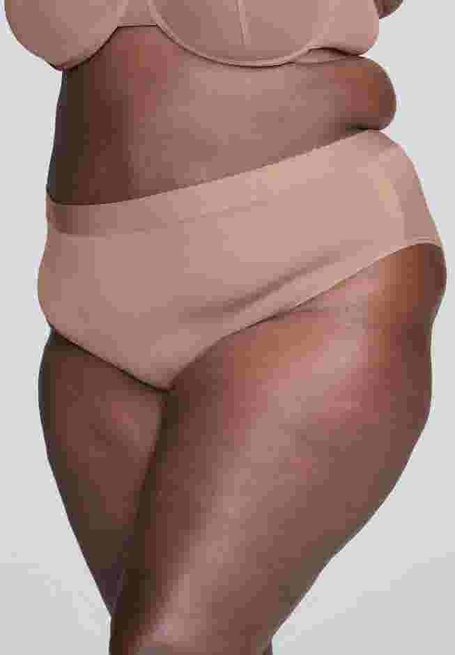 The Highwaist - Modal image number 2