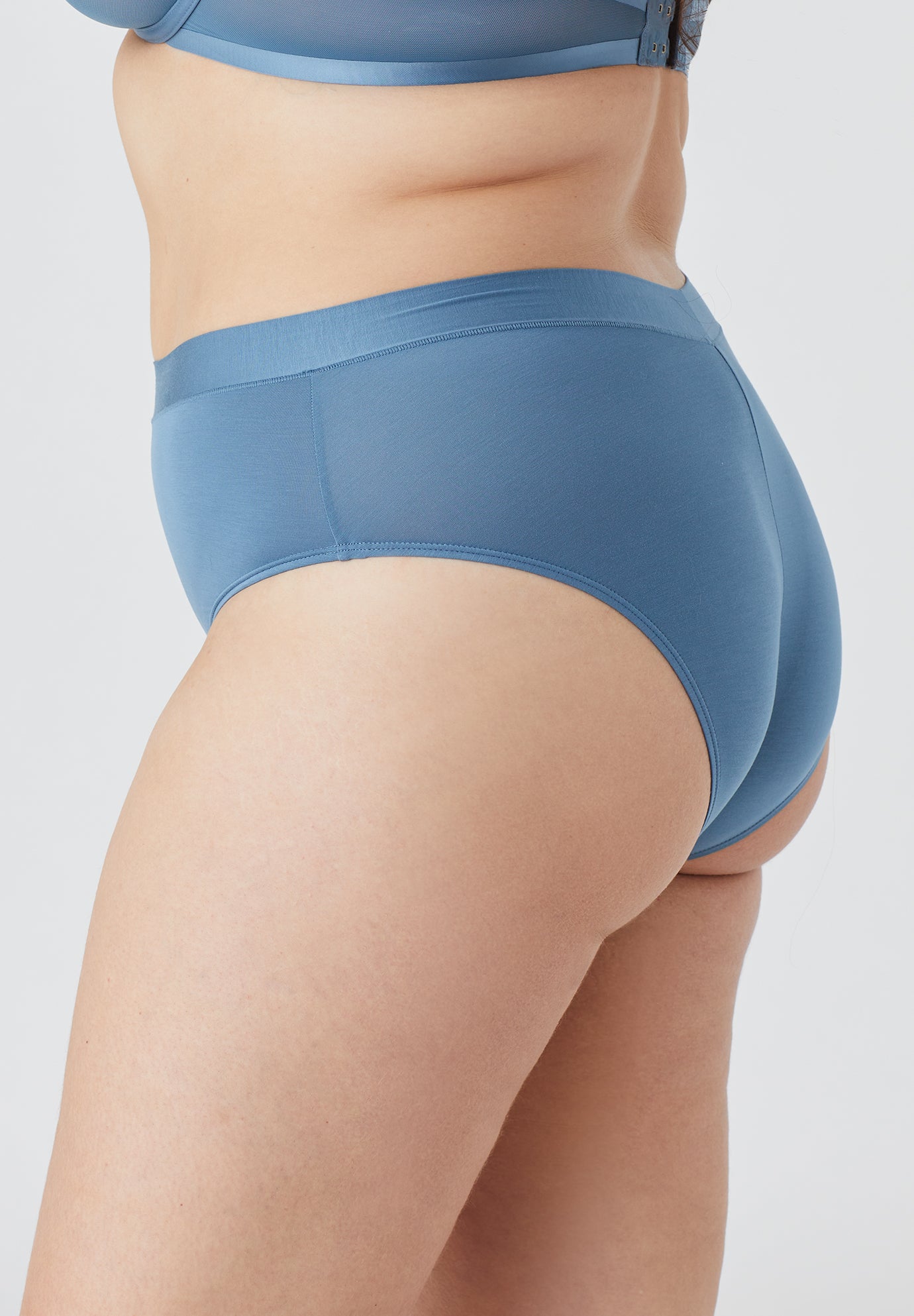 The Highwaist - Modal image number 2