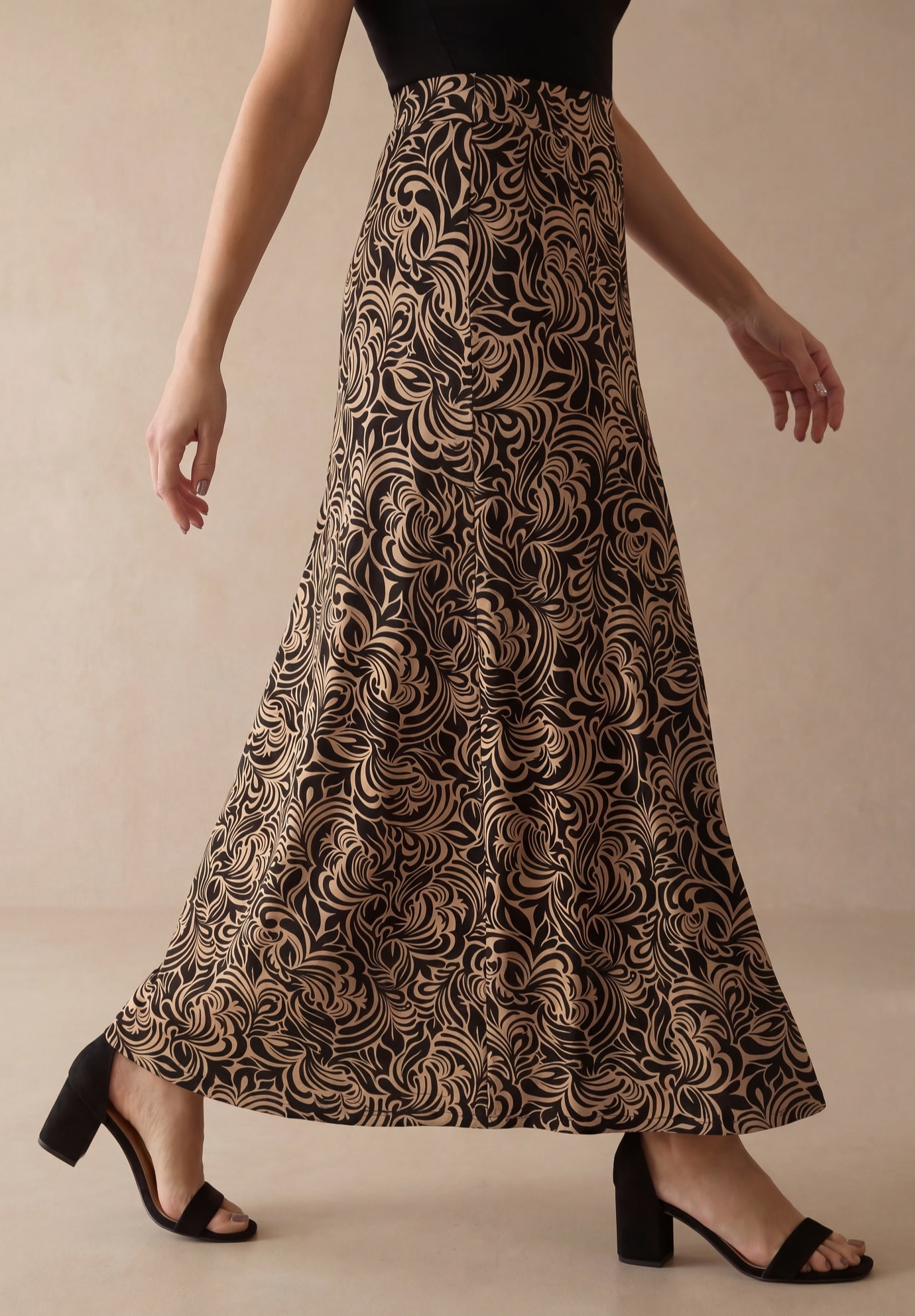 Everyday Stretch Knit Maxi Skirt image number 2