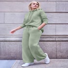 Wide Leg Fleece Sweatpant With Drawstring Waist image number null