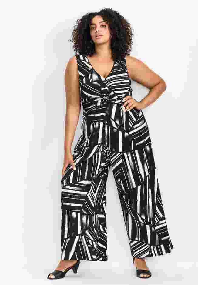 Audrey Twist Front Jumpsuit image number 4