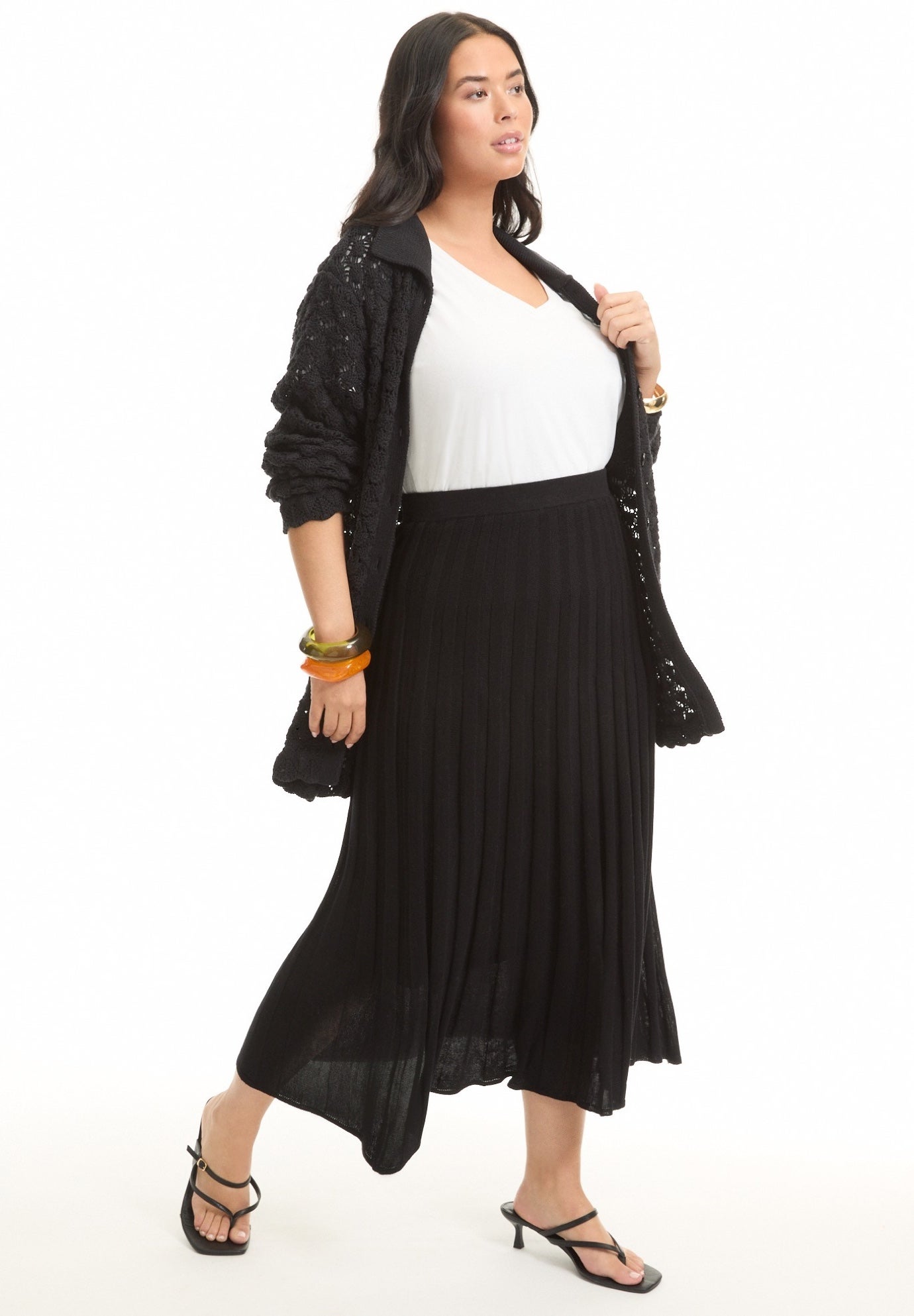 Pleated Midi Skirt image number 2