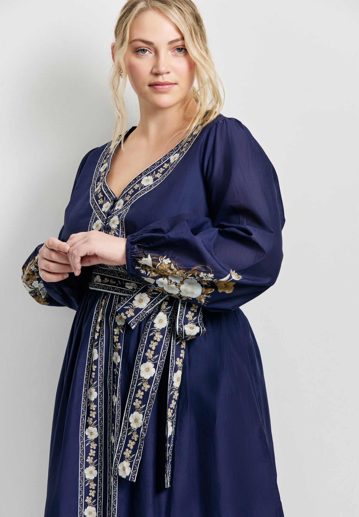 Ethereal Escape Maxi Dress image number 3