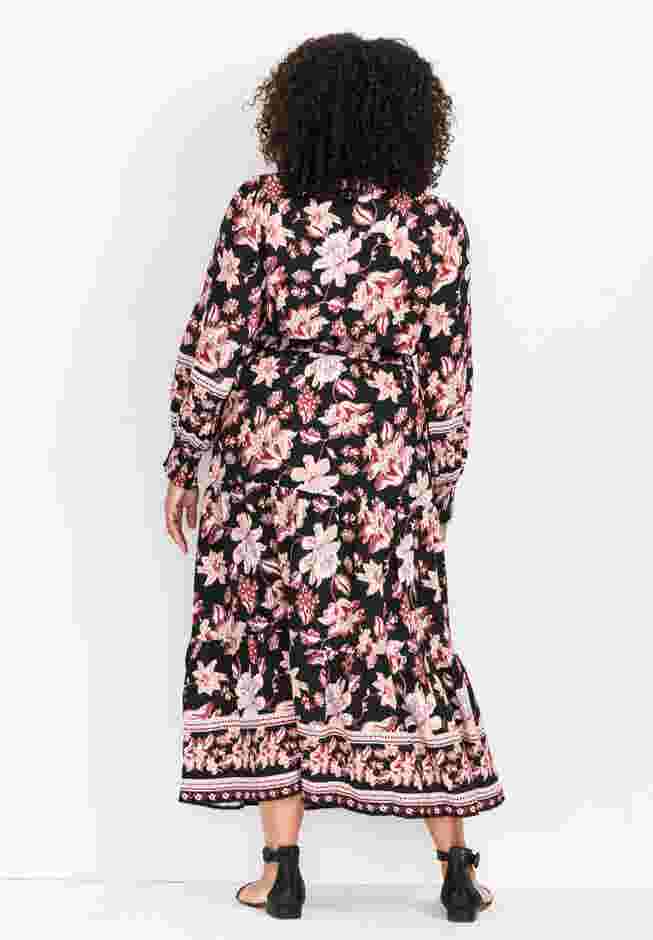 Shiloh Tiered Maxi Dress image number 1