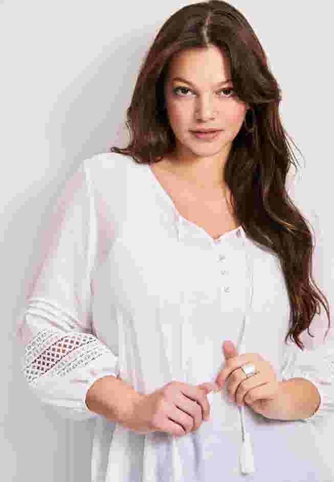 Pintuck Lace Peasant Top image number 3