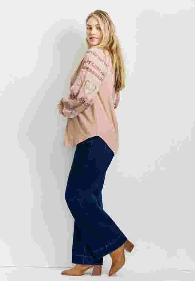 Angelina Embroidered Blouse image number 2