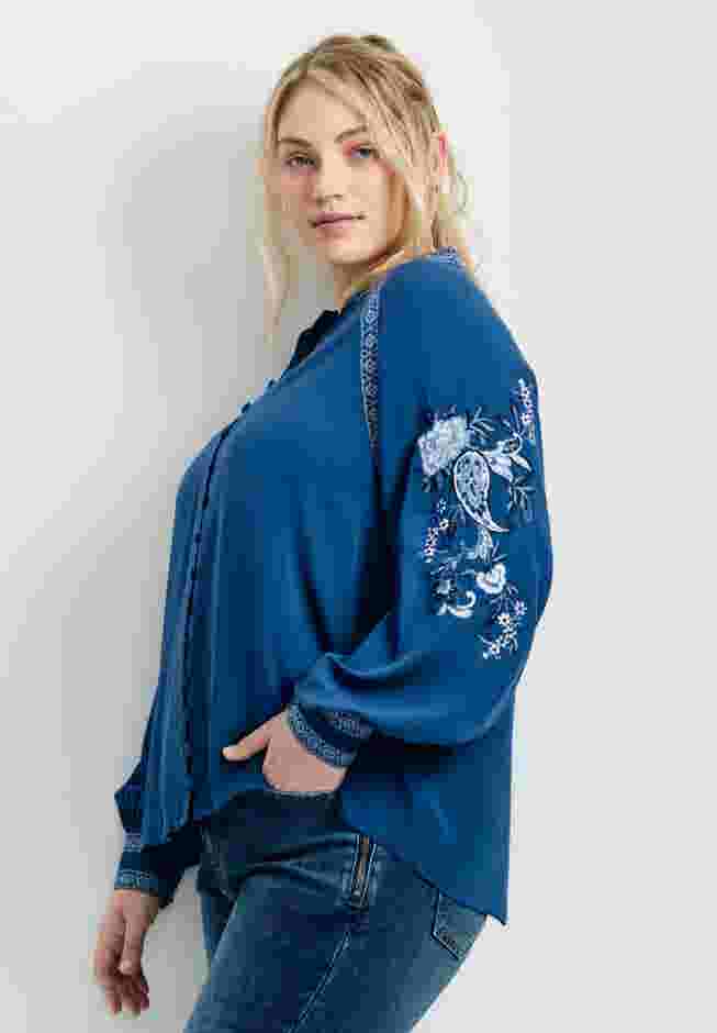 Chloe Embroidered Blouse image number 2
