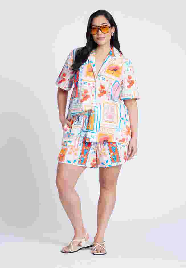 Relaxed Short Sleeve Button Down image number 3
