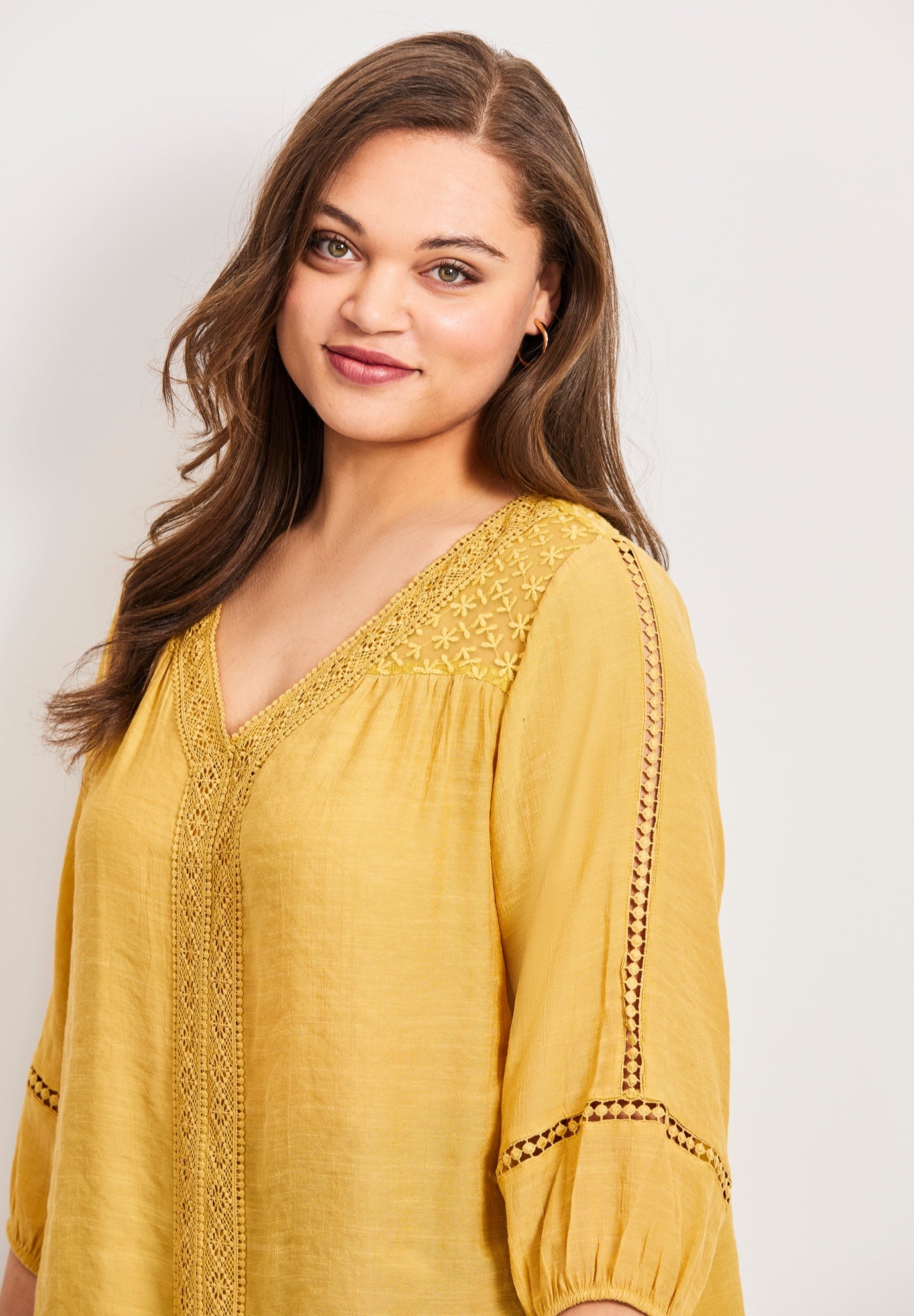 Embroidered Lace Detail Peasant Blouse image number 3