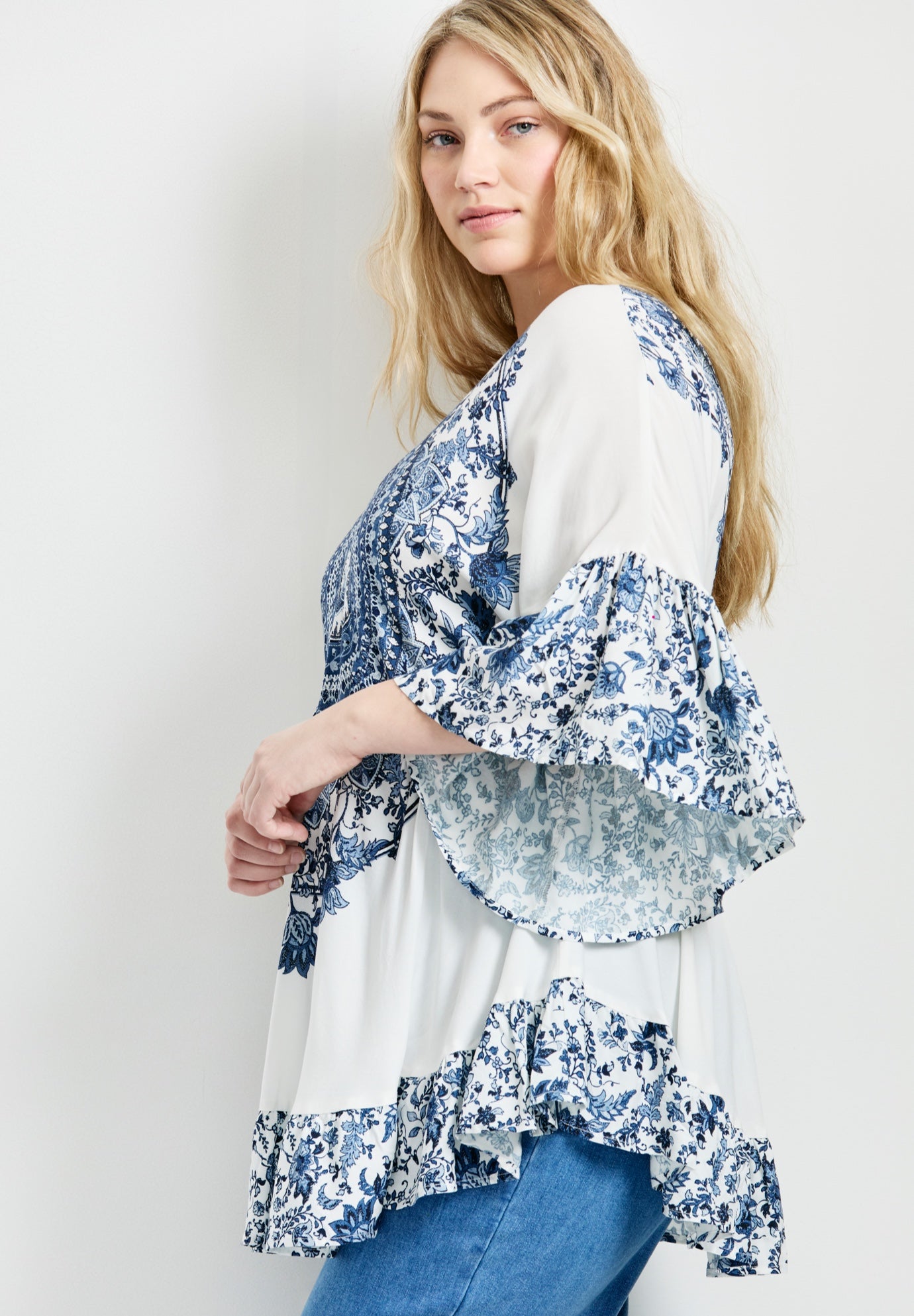 Frankie Frill Detail Tunic image number 3