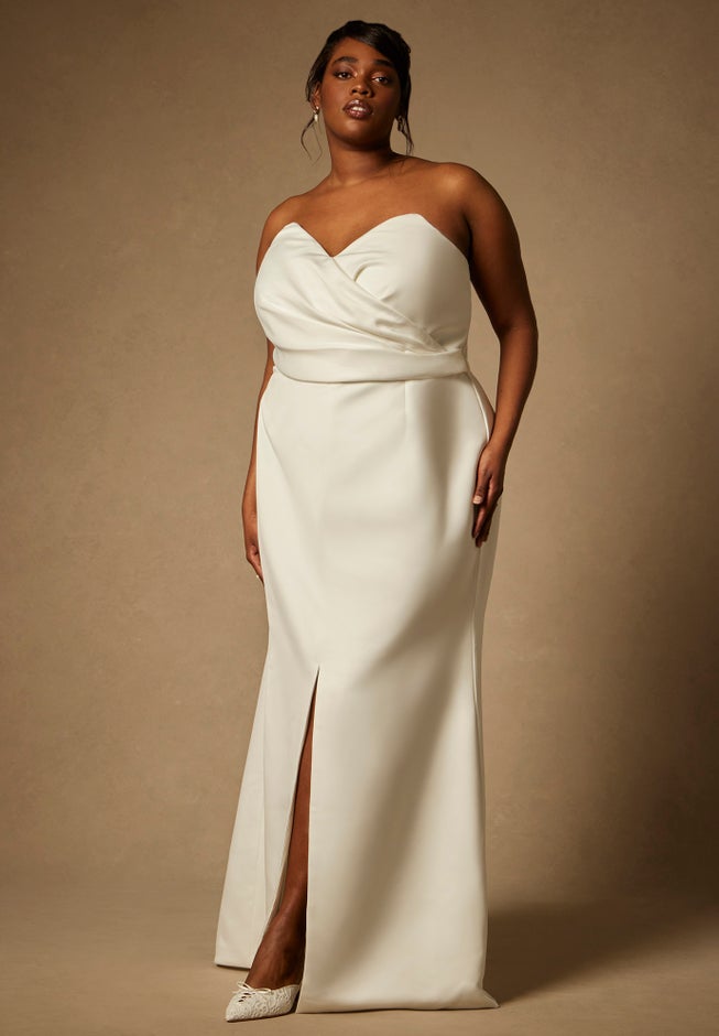 Bridal by ELOQUII Sculptural Gown With Removable Skirt image number 3