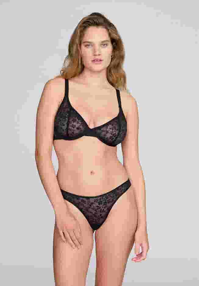 The Plunge – Botanical Lace image number 0