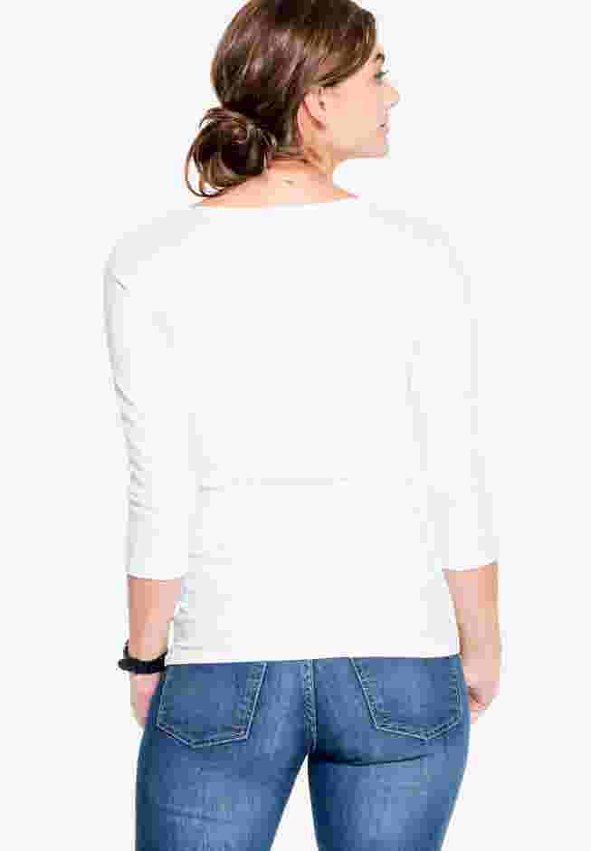 Three-Quarter Sleeve Scoop Neck Tee image number 1