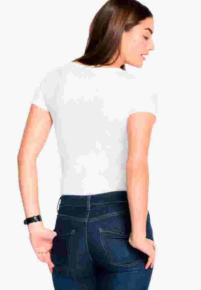 Scoop Neck Tee image number 1