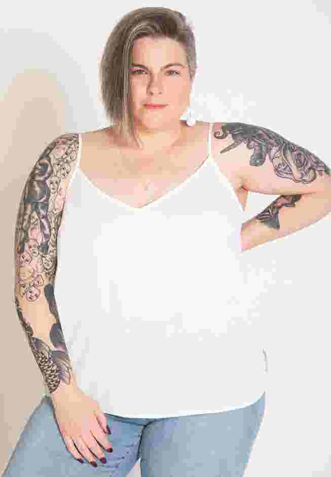 V-Neck Cami image number 0
