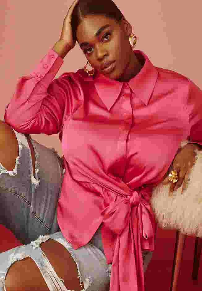 Satin Collared Blouse with Bow image number 3