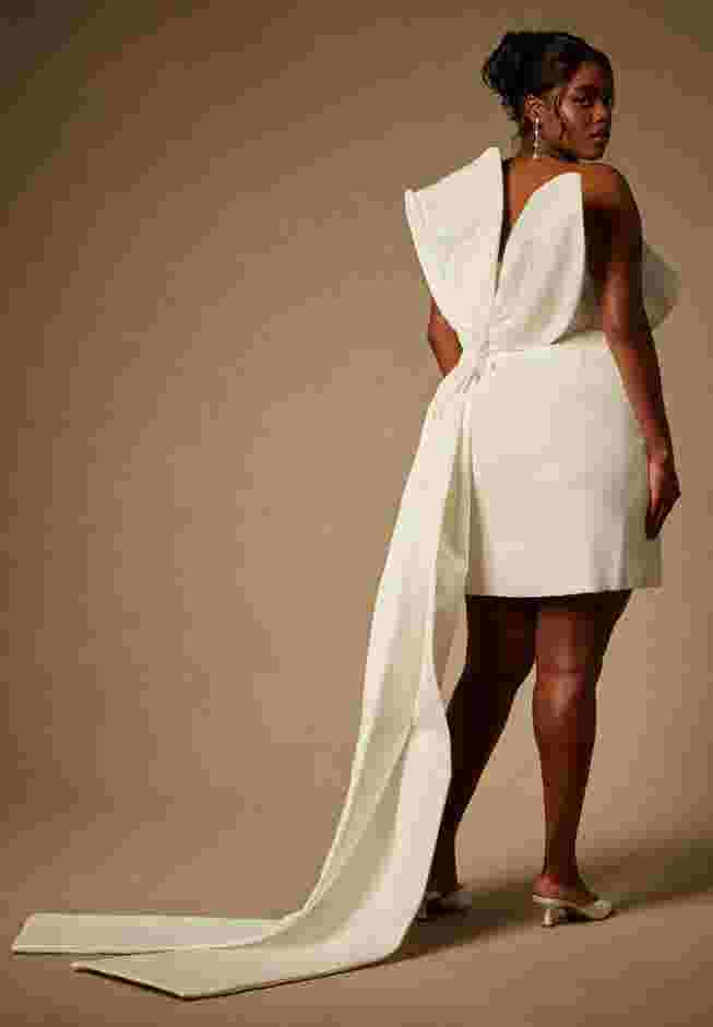 Bridal by ELOQUII Strapless Mini Dress With Draped Train image number 6