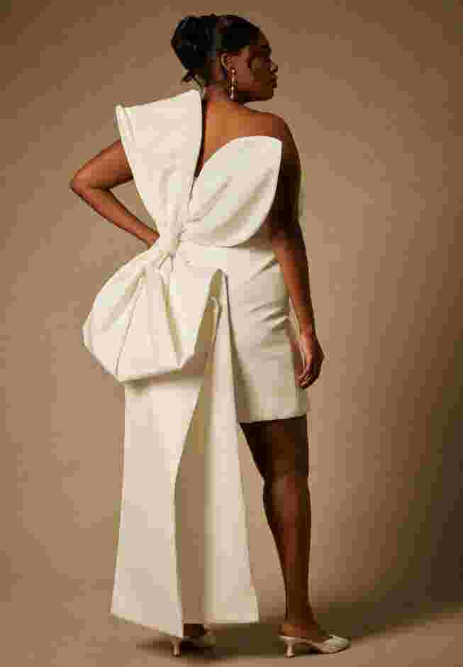 Bridal by ELOQUII Strapless Mini Dress With Draped Train image number 7