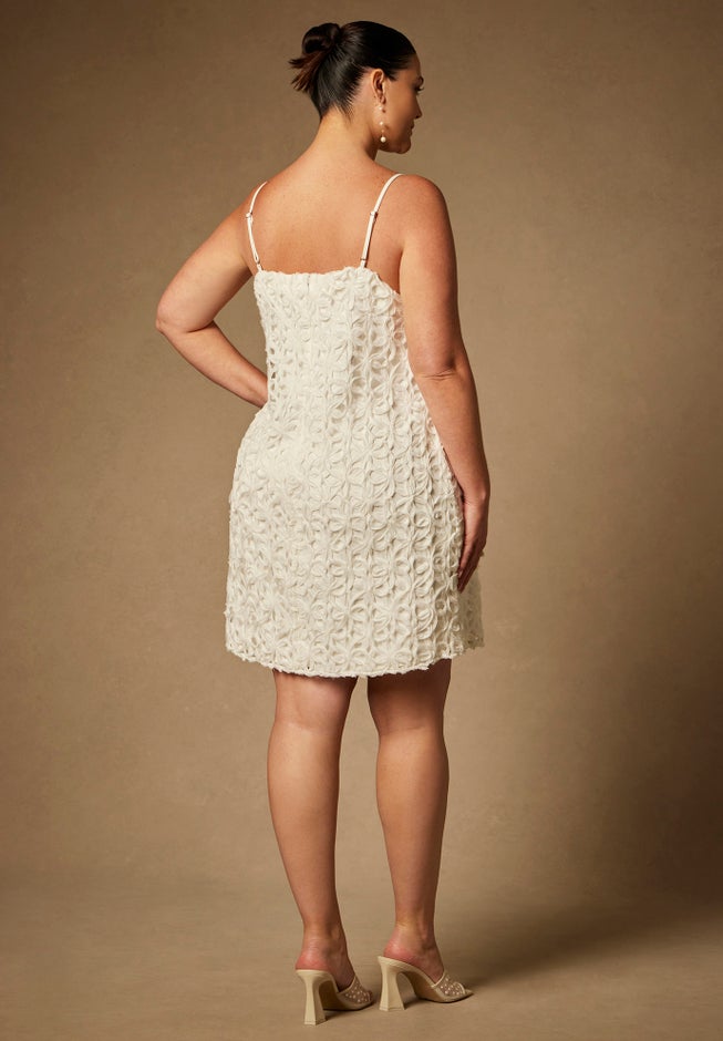 Bridal by ELOQUII Textural Shift Dress image number null