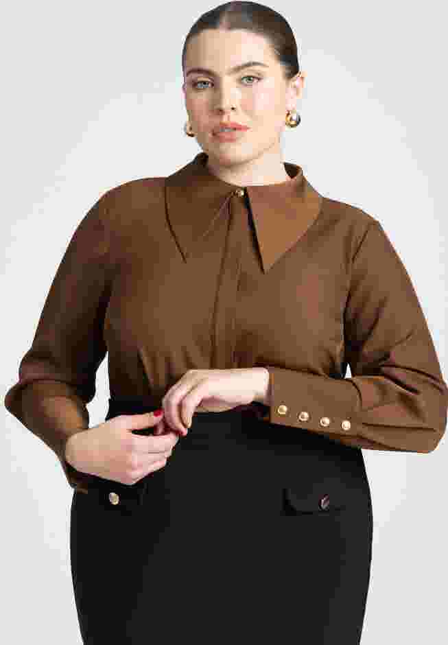 Pointed Collar Button Up Shirt image number 1