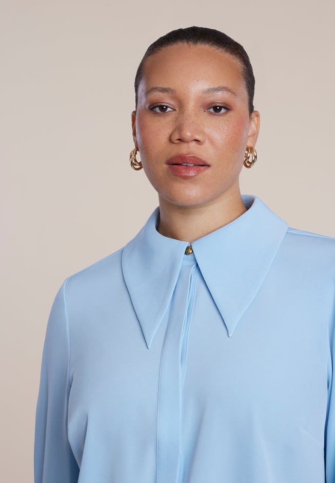Pointed Collar Button Up Shirt image number 2
