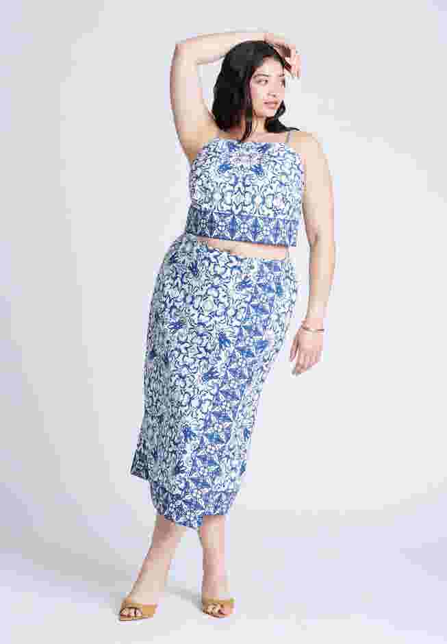 Printed Cropped Tank Top image number 3