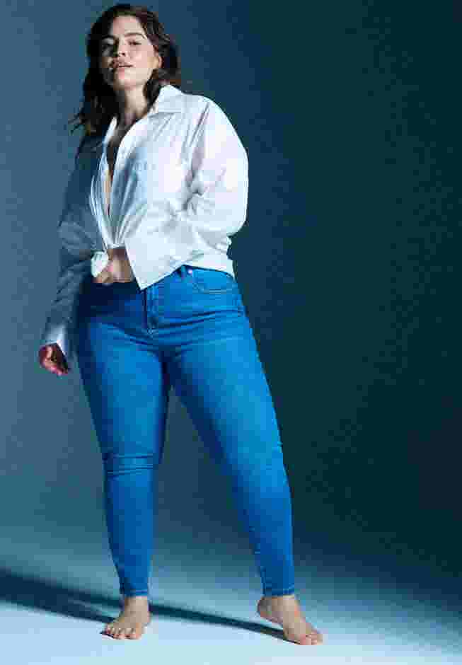The Morgan Super Stretch Skinny Leg Jean image number 5