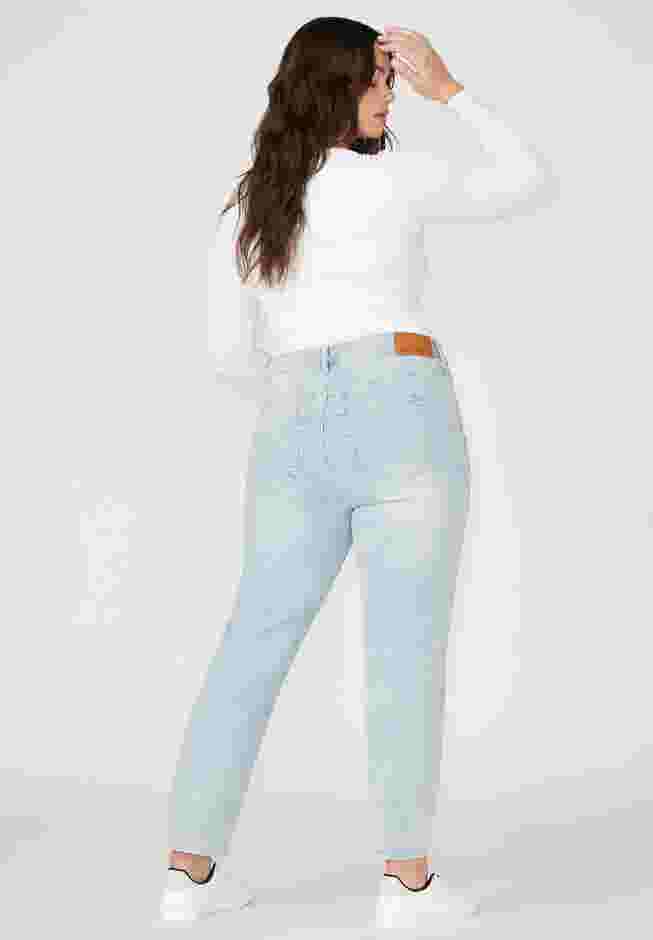 The Leigh Super Stretch Slim Leg Jean image number 2