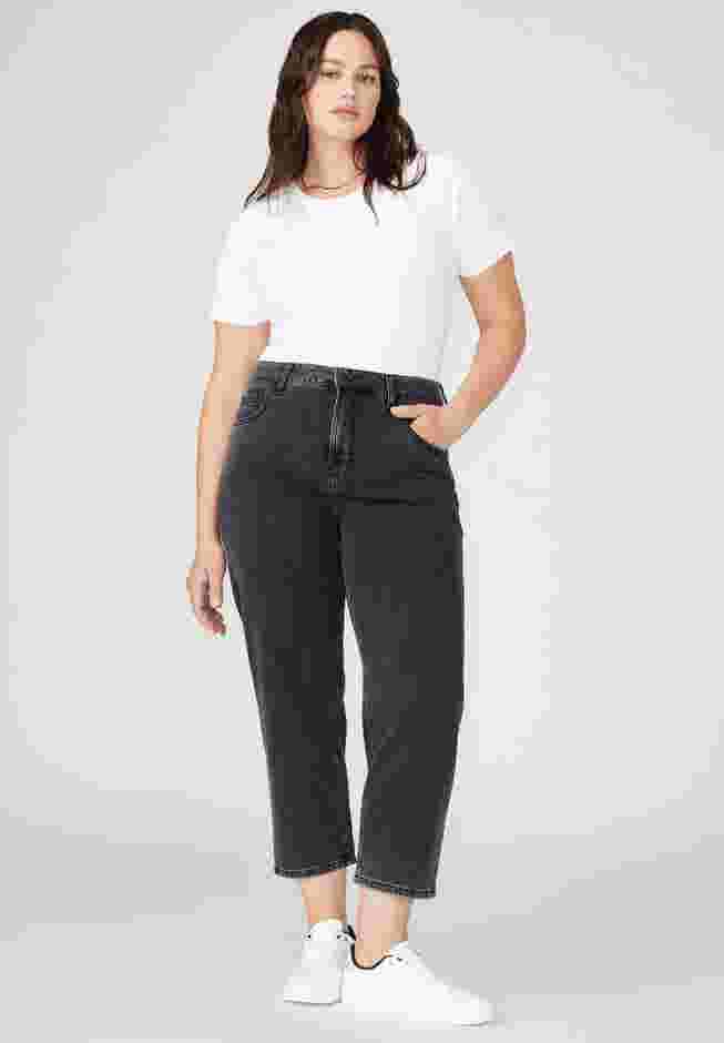 The Naomi Comfort Stretch Straight Leg Jean Crop image number 0