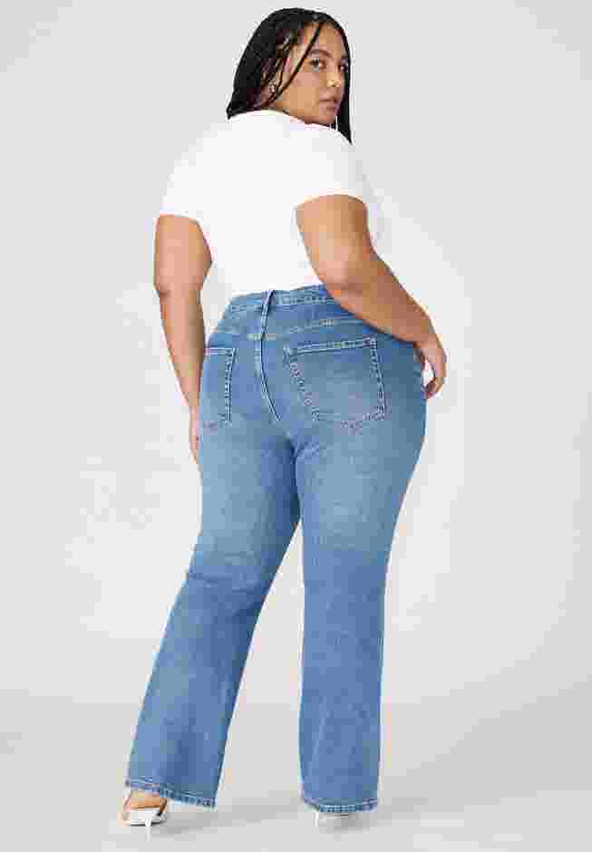 The Flare Leg Jean image number 2